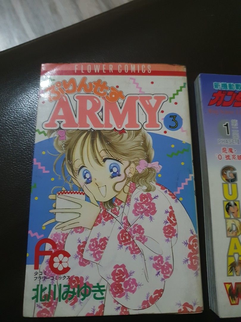 assorted manga (Category: Comics & Manga) located in Caloocan City. Submitted by lynette1977 (Listing ID 1375652798, Image 2). Description: take all for 100 pesos. Gundam is in chinese language while Princess Army and Patlabor are in Nihongo.