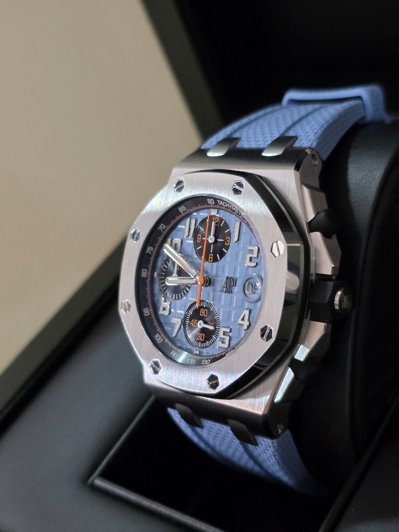 Audemars Piguet Offshore Tiffany Blue (Category: Men's Watches) located in Mandaluyong City. Submitted by shobeywatch (Listing ID 1375768777, Image 3). Description: AP Offshore Chrono Tiffany Blue Ref. 26238st Bnew 2025 Fullset ig: shobeywatch.