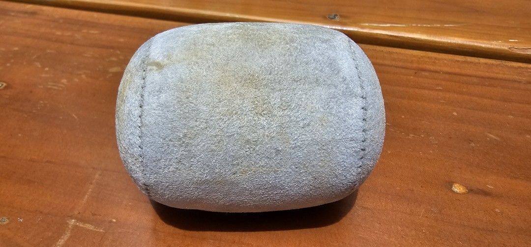 Authentic TAG Heuer Grey Suede Watch Pillow (Category: Luxury Watches) located in Mandaluyong City. Submitted by alvinswatchesph (Listing ID 1375677410, Image 1). Description: Authentic TAG Heuer Grey Suede Watch Pillow — ₱750 • Factory-original cushion taken from a mid-2000s TAG Heuer presentation box (fits Link, 2000-Series, Aquaracer, early Carrera). • Grey micro-suede wrapped over firm, non-crumbly foam; tight factory stitching on both sides 