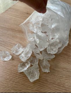 (Category: ) located in . Submitted by crystal_gem_world (Listing ID 1375784192, Image 1). Description: .