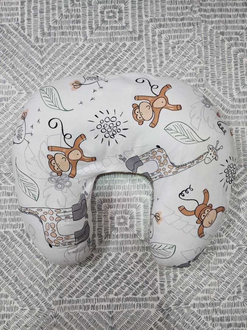 Baby Bundle with freebies - BEST FOR NEW MOMS (Category: Other Kids Furniture) located in Pasay City. Submitted by preloved_by_ely (Listing ID 1375672388, Image 3). Description: Snug-a-Hug Maternity Pillow (with free 2 pillowcases) SRP at Php2,650 Ikea Vadra Changing Pad SRP at 990 Ikea Vadra Pad Cover SRP at 350 (Brand new) Nursing Pillow (without cover) SRP at 550 Baby Beddings +++ more freebies RFS: Major Decluttering.