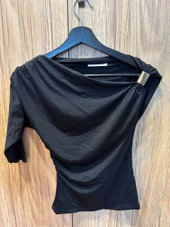 (Category: ) located in . Submitted by fabfinds0 (Listing ID 1375774906, Image 1). Description: .