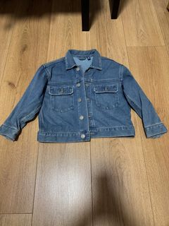 (Category: ) located in . Submitted by bowchic15 (Listing ID 1375820190, Image 1). Description: .