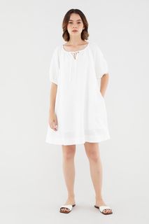 (Category: ) located in . Submitted by theopenwardrobe (Listing ID 1375764313, Image 1). Description: .