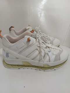 （分類：）位於 。 由 exothriftlambo 提交（商品編號 1375714432，圖片 1）。簡介： 。