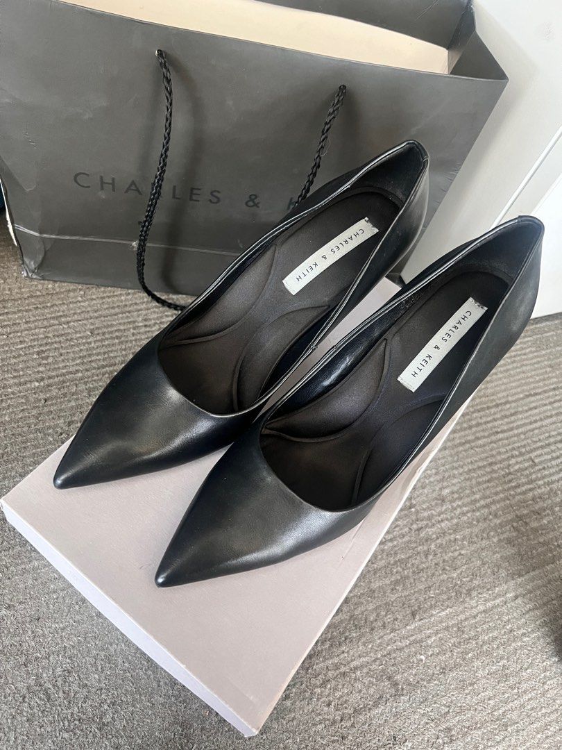 Charles Keith pointed heels size 38, Fesyen Wanita, Sepatu di