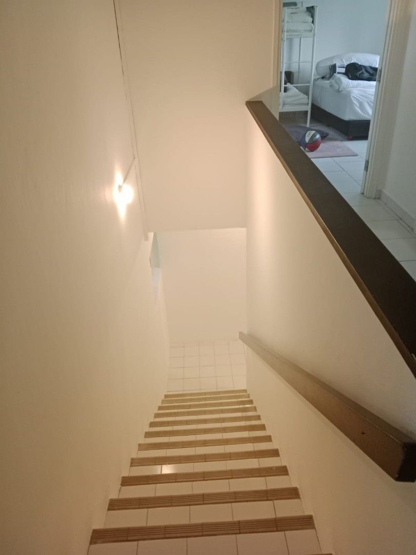 Cheap painting service!! Nippon paint!! House painting!!  Door paint!! Varnish!! Feature wall!!  Only manpower provider!! Paint62863093948034112