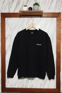 (Kategori: ) berada di . Dikirim oleh 23thriftstore (ID iklan 1375655955, Gambar 1). Deskripsi: .
