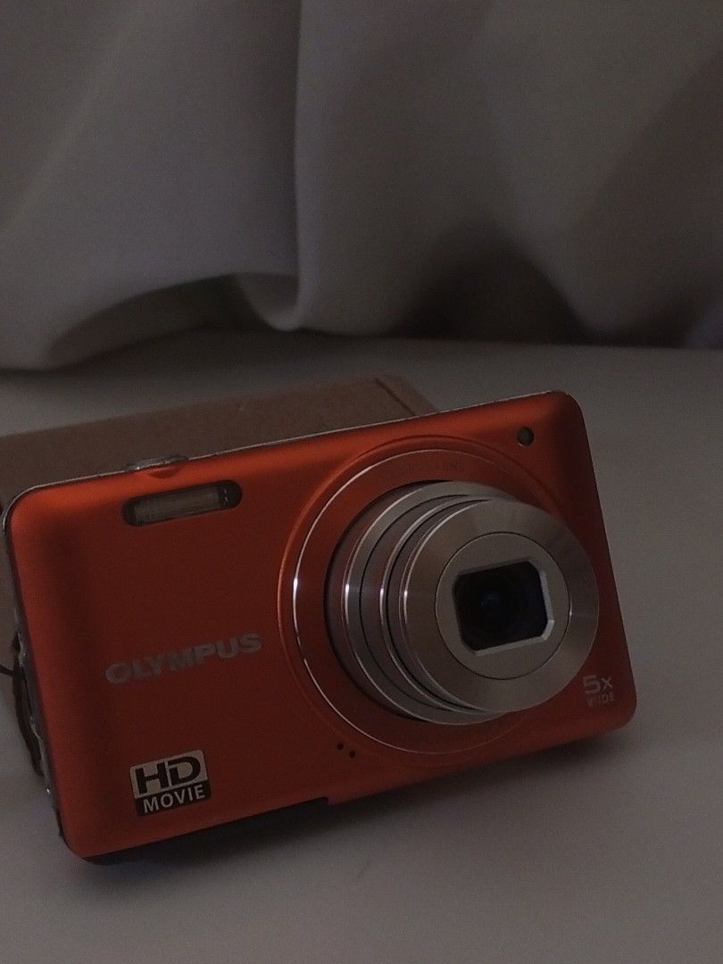 digi cam | olympus digital camera (Category: Cameras) located in Quezon City. Submitted by heyitstoni (Listing ID 1375694122, Image 2). Description: Olympus Digital Camera 🌸 body cosmetics: 9/10 🌸 like new - no issues, fully working! 🌸 inclusion: batt, charger, SD card reader, case, strap 🌸 ready to use! DM for inquiries and sample shots! Location: Balintawak, Q.C. | meet-up.