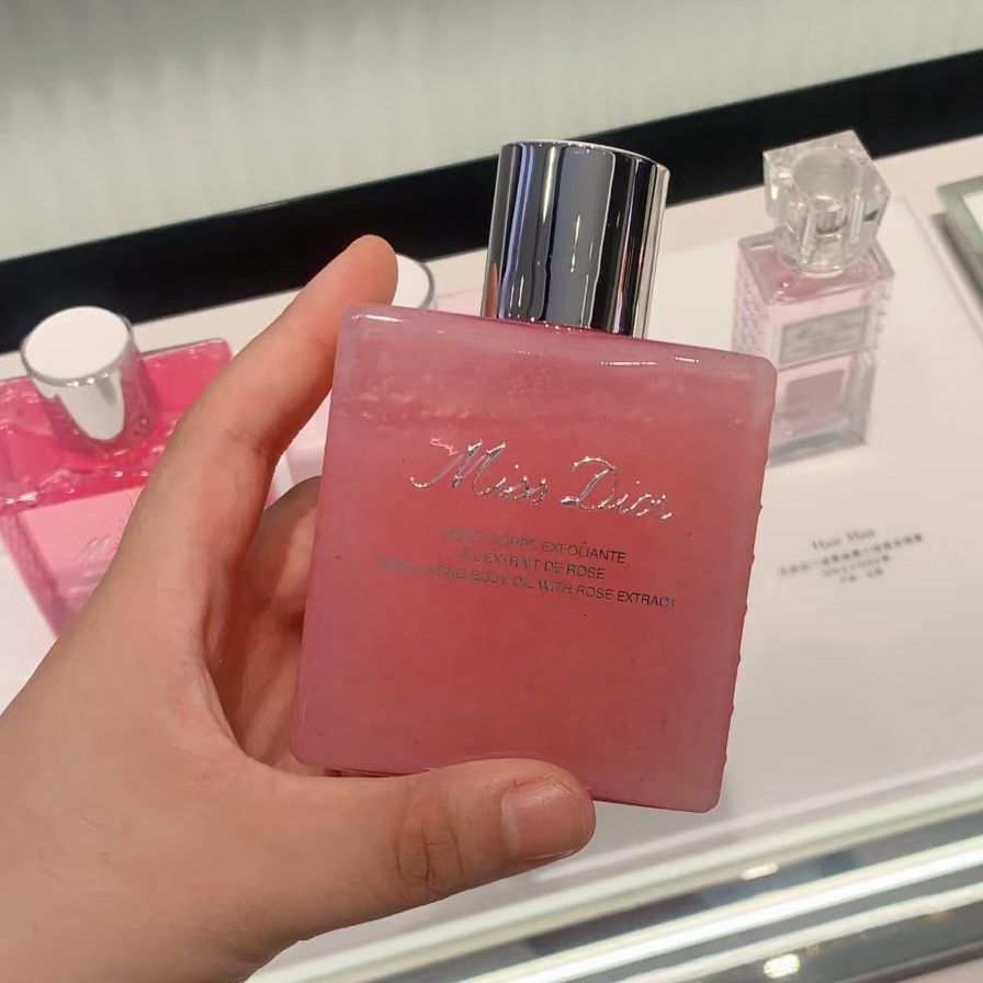 Miss Dior Exfoliating Body Oil Dior Rose Oil Dior Miss Dior