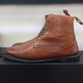 (Kategori: ) berada di . Dikirim oleh robinsneakers (ID iklan 1375722532, Gambar 1). Deskripsi: .