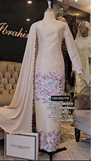 (Category: ) located in . Submitted by lolita_wardrobe (Listing ID 1375828256, Image 1). Description: .