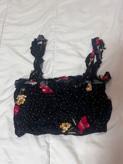 (Category: ) located in . Submitted by preloved1001 (Listing ID 1375715428, Image 1). Description: .