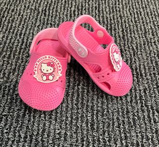 (Category: ) located in . Submitted by jy.preloved.boutique (Listing ID 1375708945, Image 1). Description: .