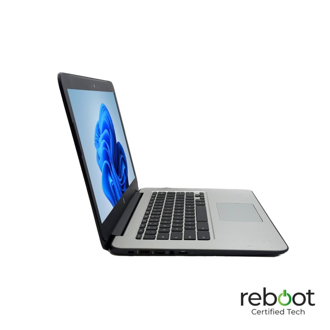 HP Intel Laptop - Slim & Sleek Design - Windows 11 + MS Office - Hot Deal Now - Cheapest Price !! From $99 Only ! (Category: Laptops & Notebooks) located in Singapore. Submitted by buyatfuji (Listing ID 1375772656, Image 3). Description: Click here for more special deal ! https://www.carousell.sg/u/buyatfuji/ 👨‍🔧FREE Additional 3 𝐌𝐨𝐧𝐭𝐡 𝐖𝐚𝐫𝐫𝐚𝐧𝐭𝐲 !! First 10 set only !!! 🎀 HP 14 Inch Laptop (G4) - Windows OS + Office - $139 - Chrome
