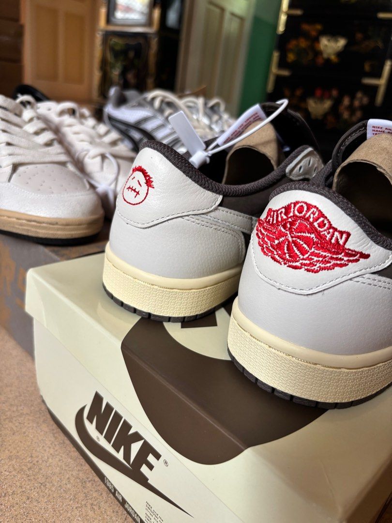 Jordan 1 Low Travis Scott “Reverse Mocha” (Category: Sneakers) located in Manila. Submitted by repzty (Listing ID 1375700364, Image 2). Description: On hand and ready to ship! Jordan 1 Low Travis Scott “Reverse Mocha”- LJR batch Size 8 r3ps/ua onli other pairs/sizes/colorways open for pre-order .