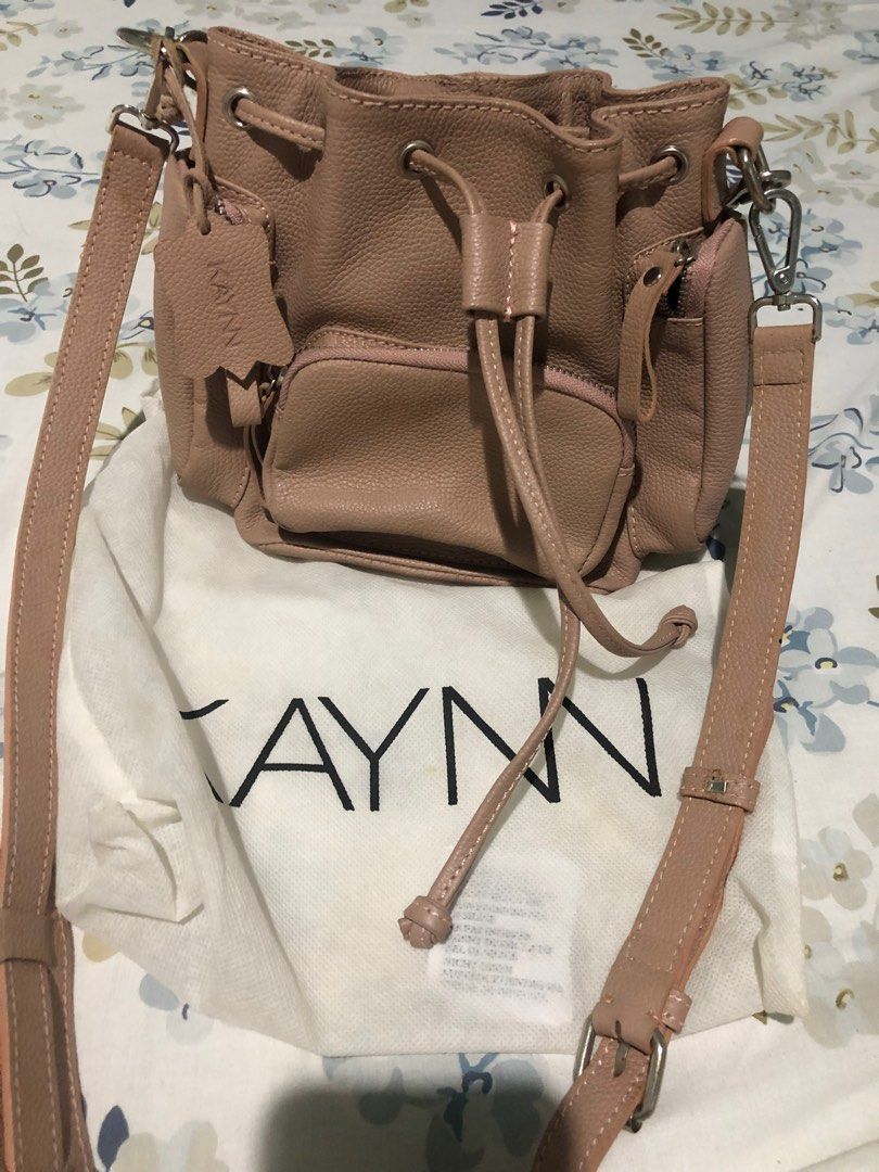 kaynn, Fesyen Wanita, Tas & Dompet di Carousell