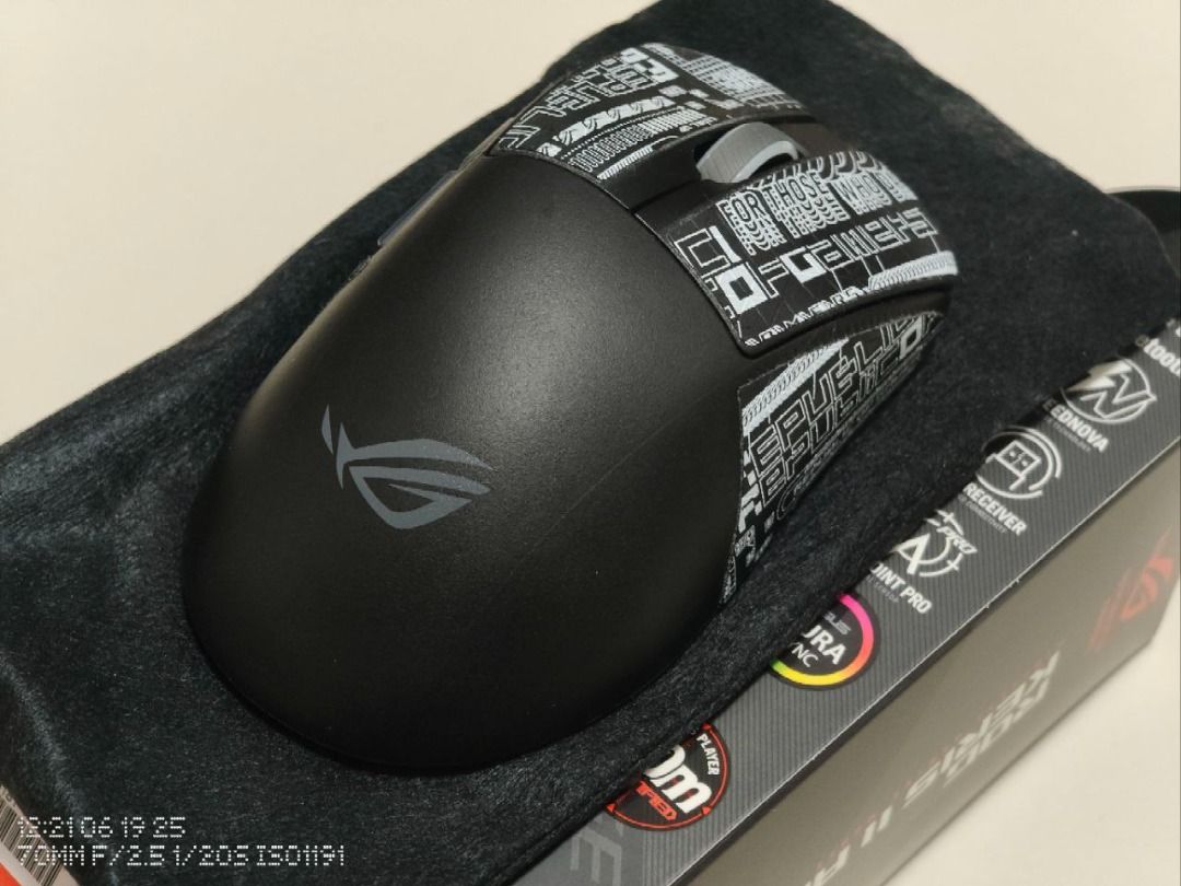【LIGHTLY USED】ASUS ROG Keris II Ace Wireless Gaming Mouse | 54g Lightweight | AimPoint Pro 42K Optical Sensor - Black (Category: Mouse & Mousepads) located in Singapore. Submitted by tastycrunchy (Listing ID 1375700511, Image 3). Description: Selling the above gaming mouse as i have multiple laying around. Most of the mice are bought and used to test for a bit, not under heavy used conditions. This mouse comes with 3 modes of connectivity: Wired,