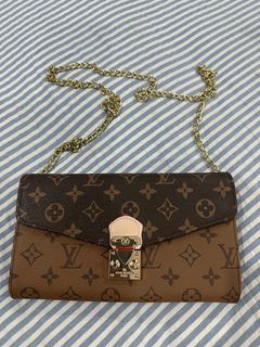 (Category: ) located in . Submitted by vinzane (Listing ID 1375776080, Image 1). Description: .