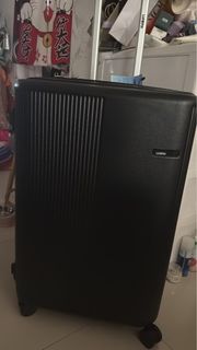 (Category: ) located in . Submitted by soc.living (Listing ID 1375679486, Image 1). Description: .