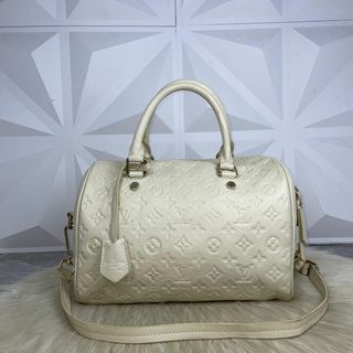 (Kategori: ) berada di . Dikirim oleh bagsie.vintage (ID iklan 1375708357, Gambar 1). Deskripsi: .