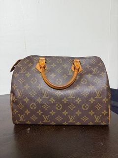 (Category: ) located in . Submitted by ___nluxuries (Listing ID 1375743880, Image 1). Description: .