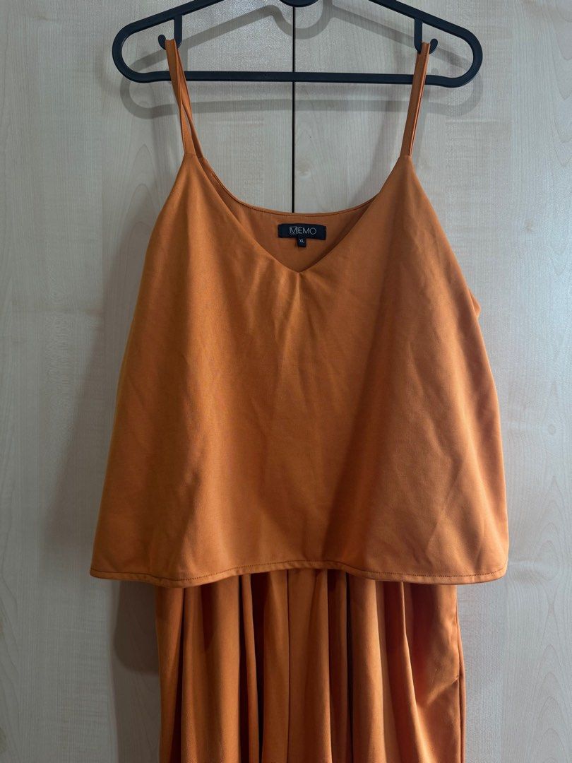 Memo Jumpsuit (M-XL) (Category: Jumpsuits) located in Quezon City. Submitted by lyssa__ (Listing ID 1375706815, Image 2). Description: Memo jumpsuit - fits M to XL - used with care - color is similar to autumn orange.