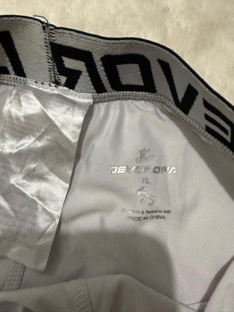Devoropa Compression Pants - XL (Category: Activewear) located in Manila. Submitted by meisu_mnl (Listing ID 1375784341, Image 3). Description: 🔥 Devoropa Compression Pants 🔥 Lightly used athletic leggings perfect for gym, running, training and sports activities. Brand: Devoropa Size: XL Waist: 24-38 inches (stretchable) Length: 29.5 inches Color: White Condition: Lightly Used ✔ Stretchable fabric ✔ Comfortable athletic fit ✔ Good for gym / run