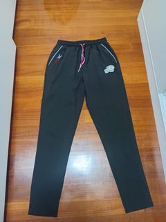 MONCLER 褲子 無性別設計 尺寸 S-M629795254474251110