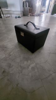 (Category: ) located in . Submitted by varun723 (Listing ID 1375667956, Image 1). Description: .