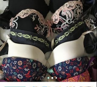 (Category: ) located in . Submitted by dressesgalaxy (Listing ID 1152464383, Image 1). Description: .