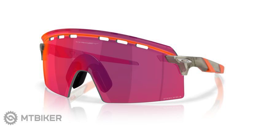 Oakley Encoder Strike Vented Matte Gray Ink (Category: Sunglasses & Eyewear) located in Singapore. Submitted by jerrycycles (Listing ID 1375695824, Image 2). Description: Brand new, bought for collection but haven't had the chance to wear it. Postage options available. Original box will be given, inside will include Oakley case and sunglass soft case. Ask me for asian fit nosepiece! RFS: Decluttering collection.