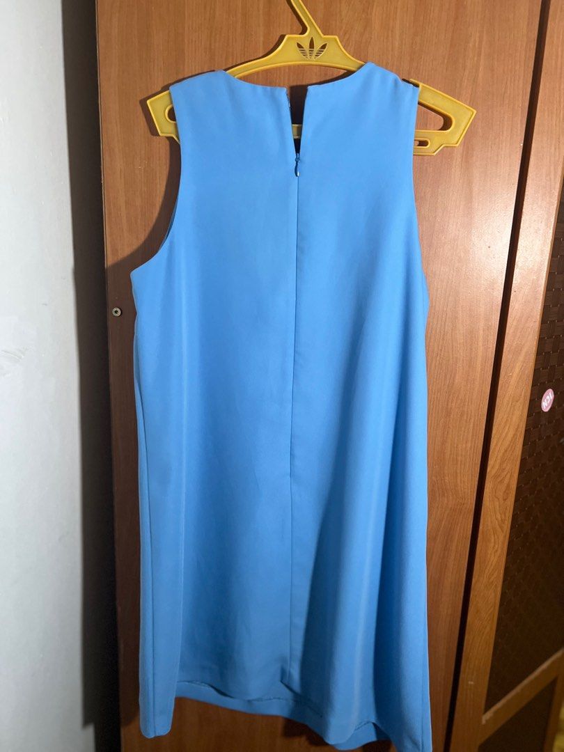 Office dress bought in korea (Category: Dresses) located in Manila. Submitted by thefairybagmother.ph (Listing ID 1375788727, Image 2). Description: Fits M-Semi L.