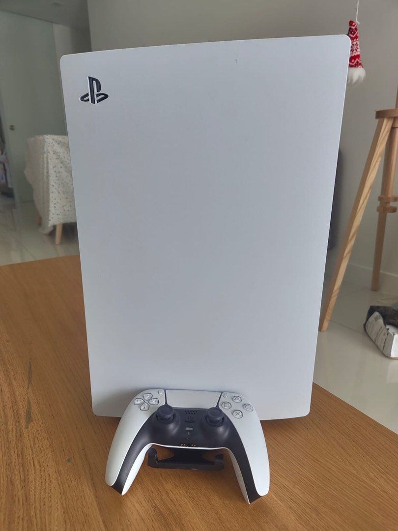 PlayStation 562863061171074111