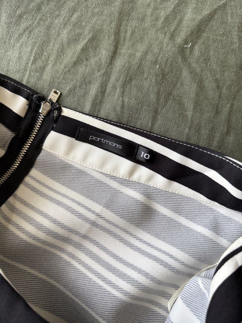 PORTMANS SKIRT size 10 (Category: Women's Clothes) located in Liverpool. Submitted by helenaphan (Listing ID 1375695218, Image 3). Description: Portman skirt Size 10 Black and white stripe .