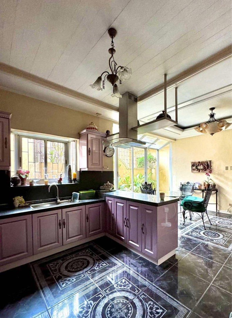 Rolling Hills Quezon City (Category: House & Lot) located in Taguig. Submitted by brokerhanstaneo_09178038728 (Listing ID 1375766875, Image 3). Description: For Sale: Elegant and Well-Built Home in Rolling Hills, New Manila Village Lot area 800sq.m. floor area of 600sq.m. Property Features: * 2-Storey Well-Maintained Home with annex structure for staff * Spacious living and dining areas with high ceilings * 4 spacious bedrooms with en-suite bathr