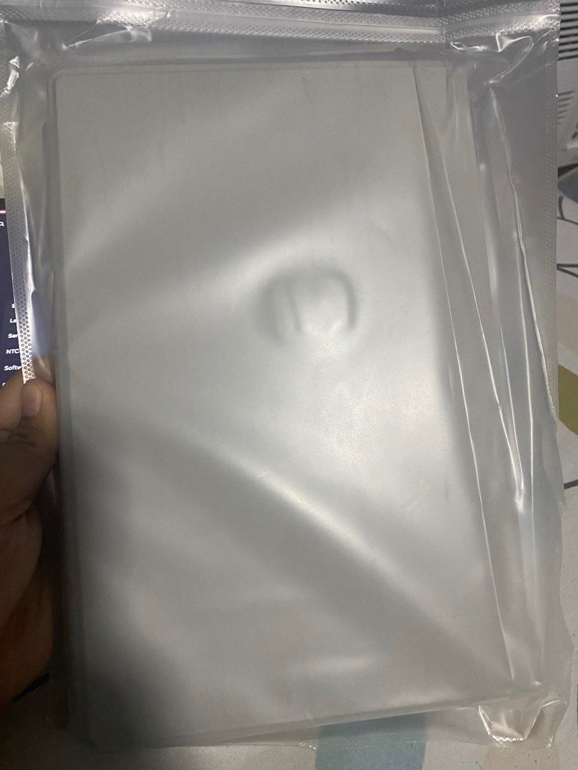 Samsung Tab A8 10.5 Case (Category: Android) located in Pasig City. Submitted by illegalcrow (Listing ID 1375709256, Image 2). Description: Bought for 300 pesos, ordered the wrong size huhu Nakaplastic pa. Brand New 100% .