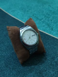 (Category: ) located in . Submitted by meer_collection (Listing ID 1375772931, Image 1). Description: .