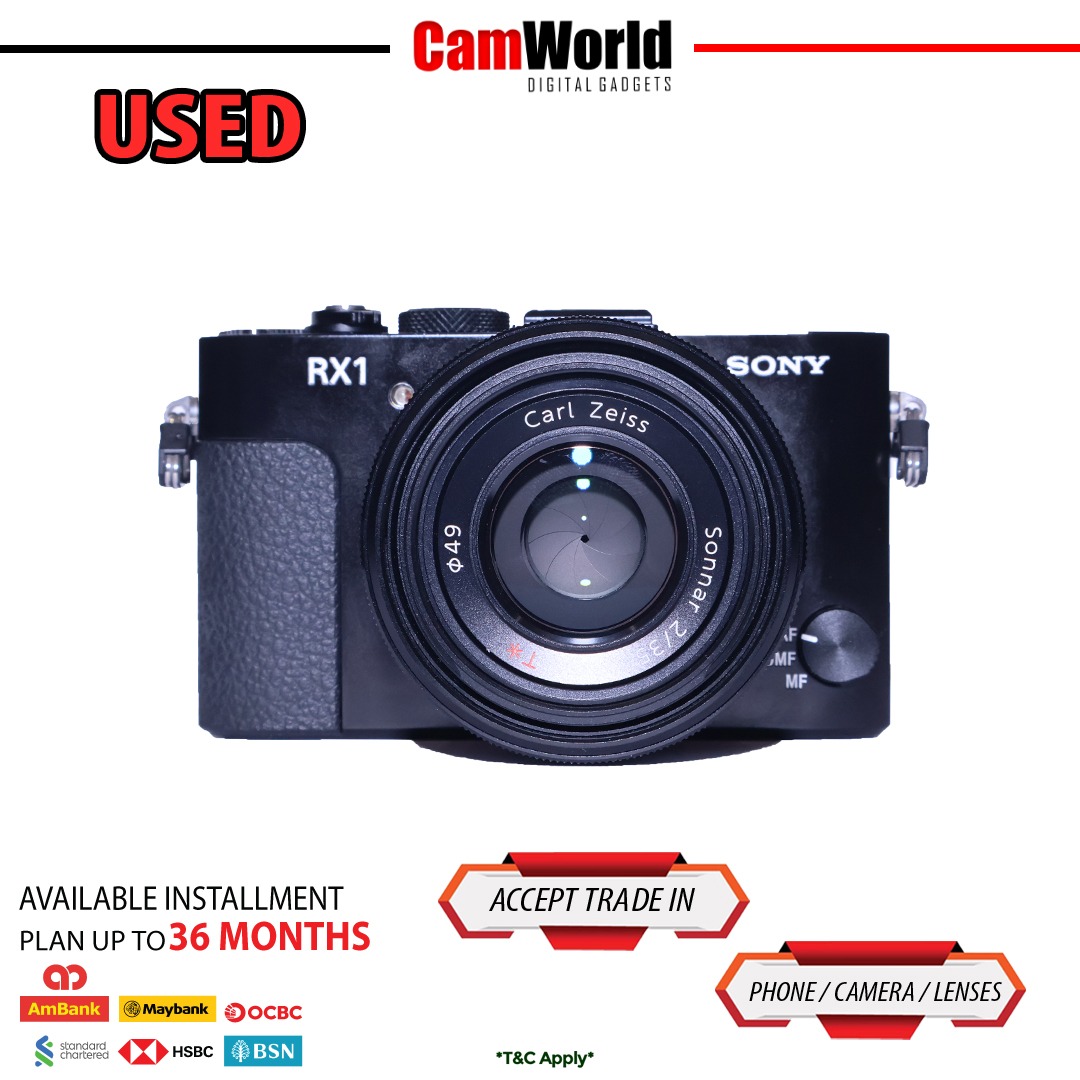 Sony RX1 ( FullFrame ) with 35mm f2 lens 98% Like New Conditions ...