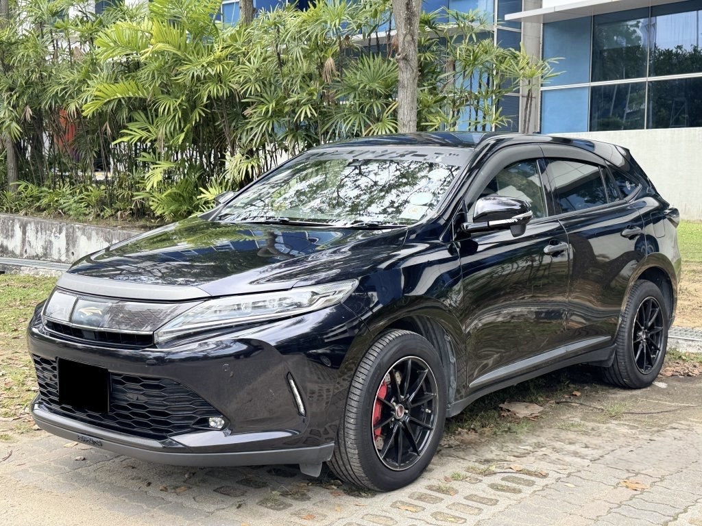 Toyota Harrier 2.0 Premium Turbo (A)62886405650818112