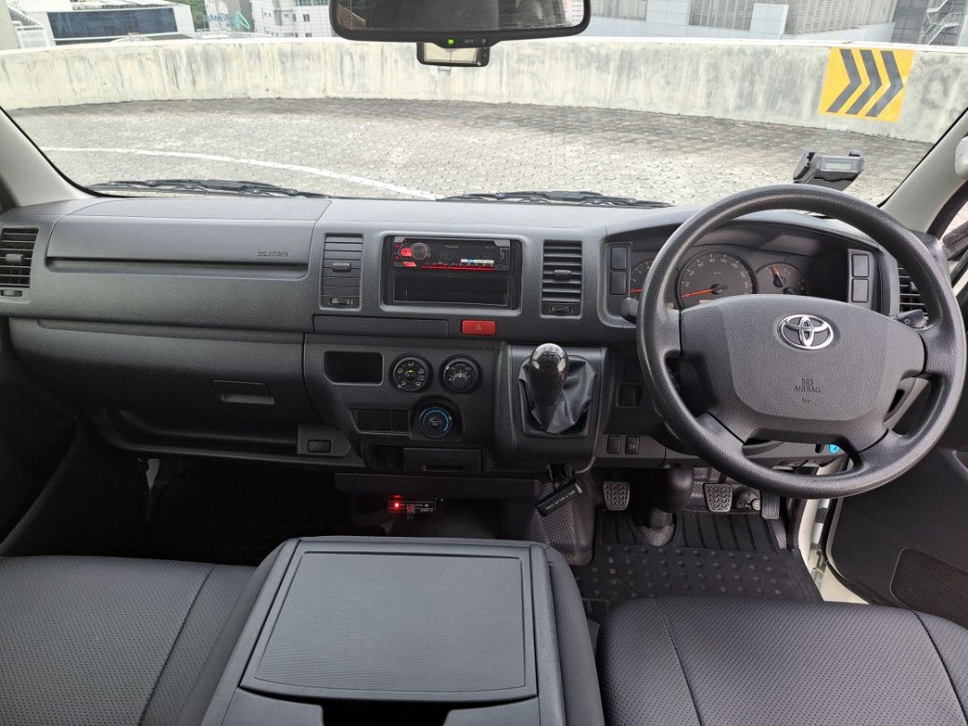 Toyota Hiace 3.0 Manual Manual62872685356673114