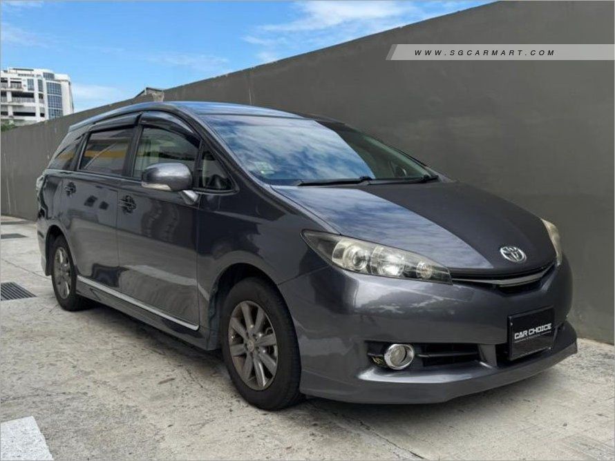 Toyota Wish 1.8A  Auto62872684452226111