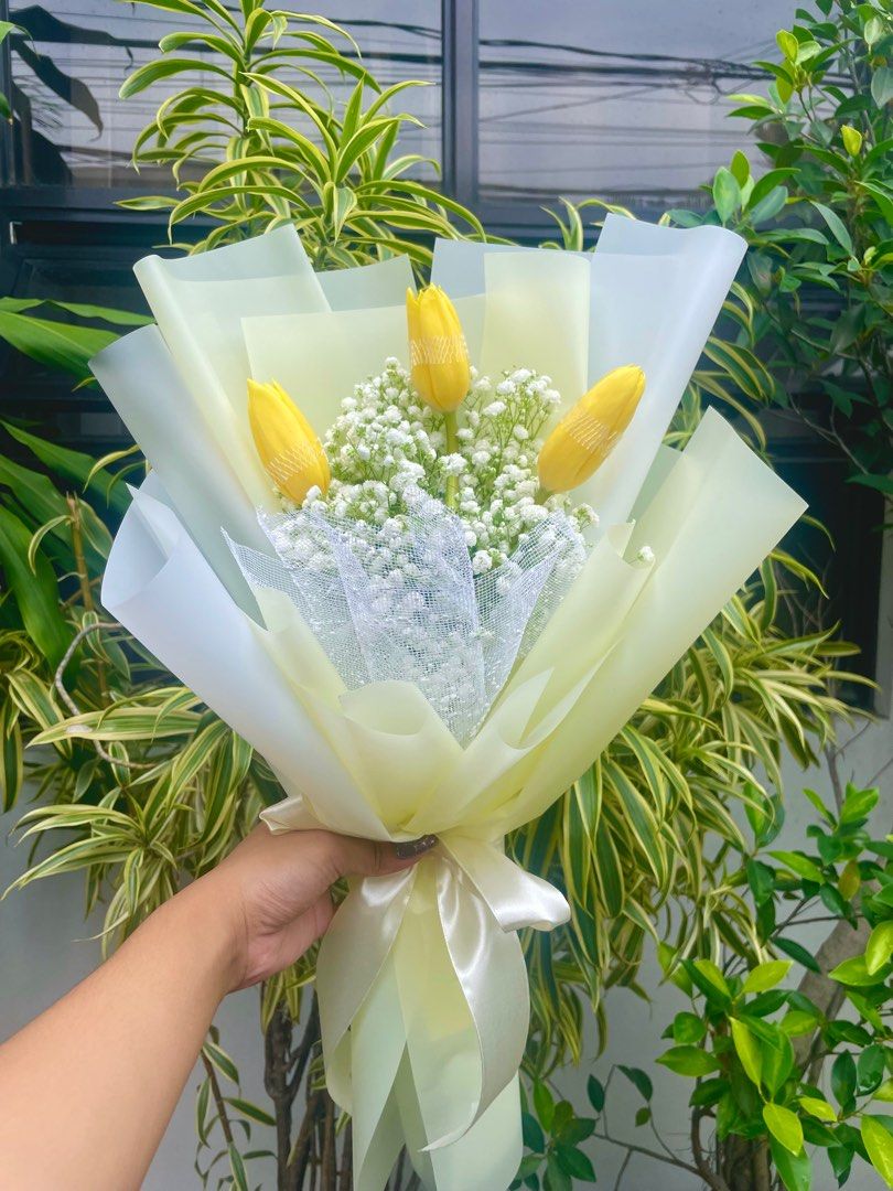 Fresh Tulips Bouquet (Category: Flowers & Bouquets) located in Pasig City. Submitted by aefs_ (Listing ID 1375771255, Image 1). Description: Fresh Tulips per piece - ₱160 each 6pcs up - ₱150 each 12pcs up - ₱135 Fresh Tulips Bouquet 3pcs with fillers - ₱1,000 5pcs with fillers - ₱1,500 3pcs without fillers - ₱750 5pcs without fillers - ₱1,200 many colors to choose from! you may also request or send inspo 🖇️ Flower Bouquet Arrangements also avail
