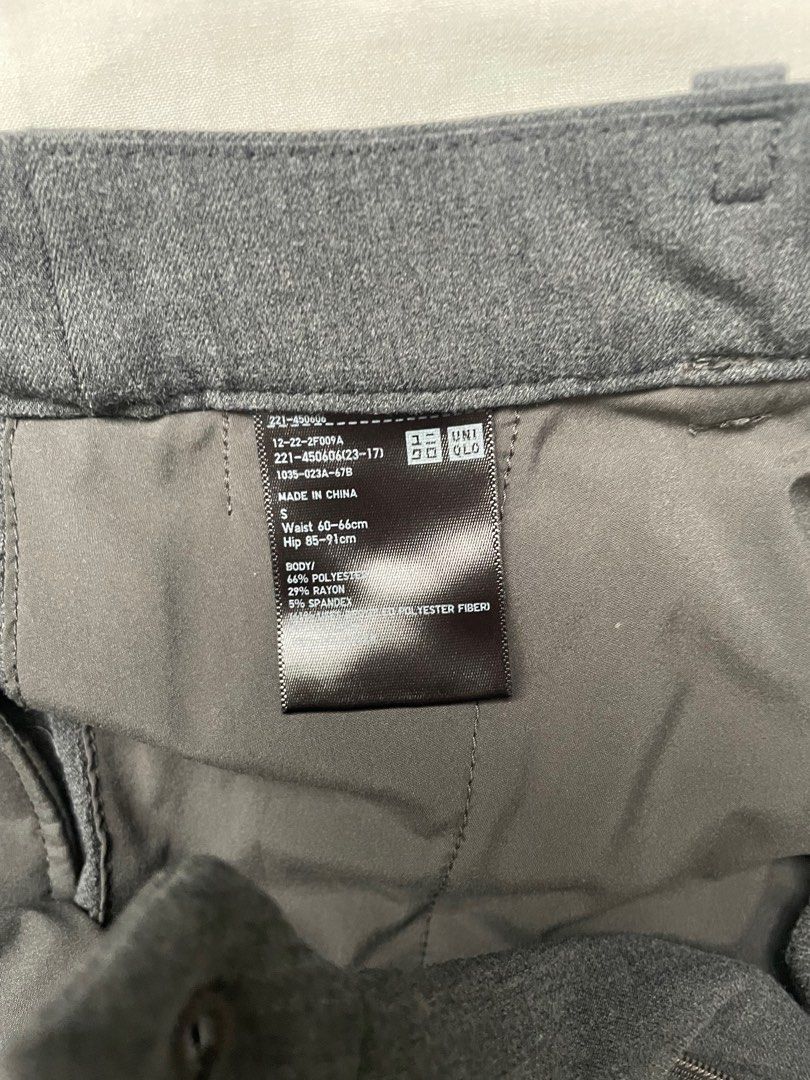 Uniqlo Dark Gray Small Ankle Pants Brushed Slacks (Category: Other Bottoms) located in Quezon City. Submitted by molilies (Listing ID 1375713071, Image 3). Description: RFS: Too small for me Original Price: ₱1990 Small 35.5 x 13.5 inches 📍 Quezon City, Metro Manila 👥 But First, Coffee, Katipunan 💵 GCash (COD only for SF) 🚚 SDD, J&T, GGX (₱21 off SF for J&T only) .