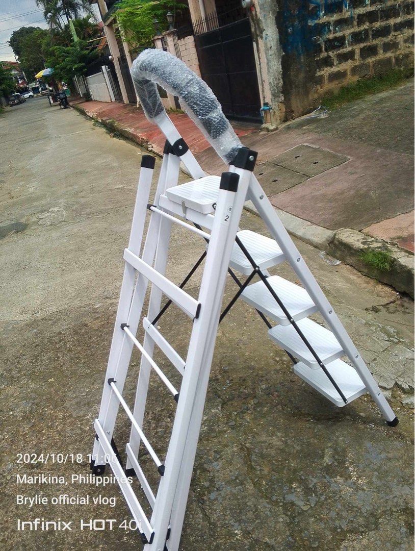 Vb 2in1 ladder and clothes rack (Category: Clothes Drying Rack) located in Manila. Submitted by dolorchris69891 (Listing ID 1375793513, Image 1). Description: 2-in-1 Folding Ladder Clothes Drying Rack A ladder multi-purpose, is a ladder, but also drying clothes rack ~ 'Use the living room as a flower stand." "Bathroom, shelving "Drying rack on the balcony' * Product Description -Climbing to take things, strong support stable, daily use as a ladde