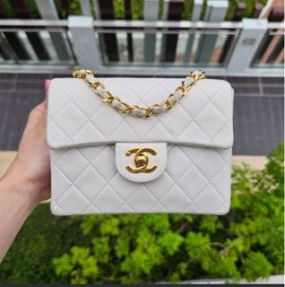 (Category: ) located in . Submitted by ladieswardrobe (Listing ID 1375811114, Image 1). Description: .