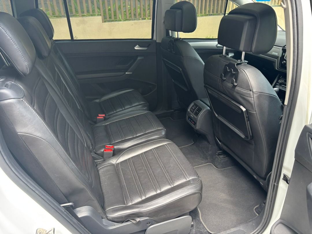 Volkswagen Tauren/ PHV / 7 seater/Personal Use/ Low Mileage/ Low Deposit / Zero Upfront Payment/ Free 14 Rental Days62887424561282113