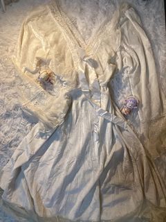 (Category: ) located in . Submitted by mina_collections (Listing ID 1375823043, Image 1). Description: .