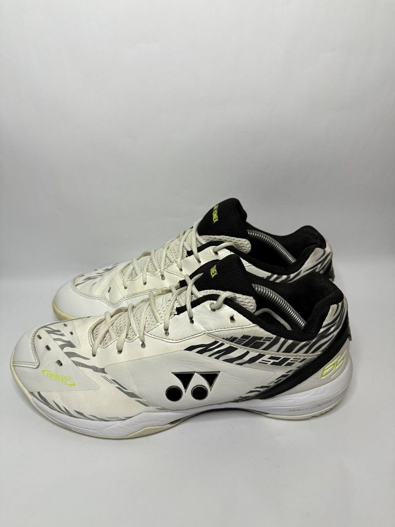 YONEX power cushion 65 Z3 (Category: Shoe inserts & accessories) located in Koronadal. Submitted by mannylagada880 (Listing ID 1375729646, Image 1). Description: in good condition nego for sure buyer.