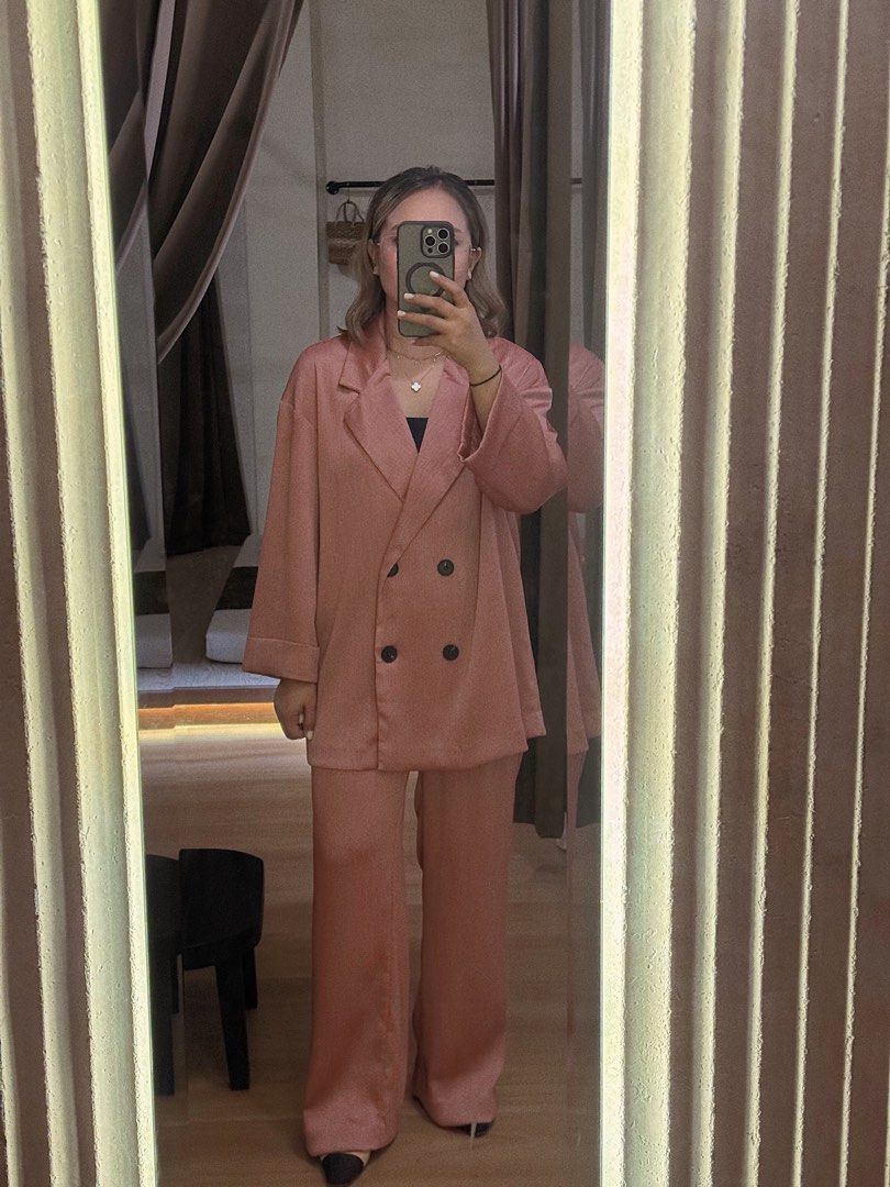 Zara Terno (Category: Sets or Coordinates) located in Davao. Submitted by jcomom (Listing ID 1375652452, Image 1). Description: Zara Creased Terno Set in Pink Bought in Zara Guangzhou — this is a limited piece. Selling for P3,500 for the set. Used once only at an event..